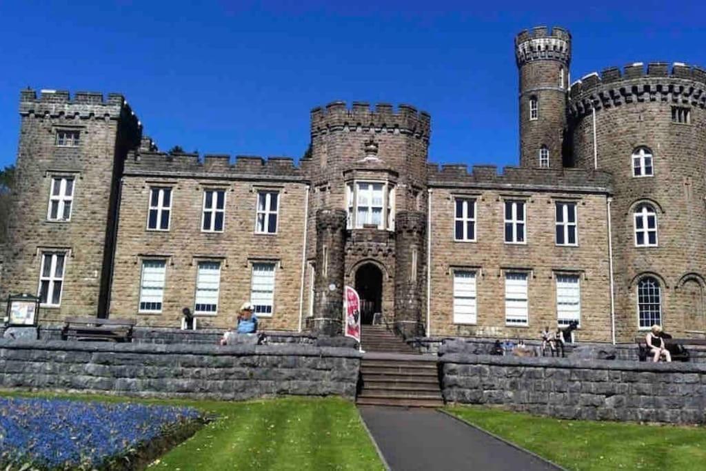 Lovely 1 Bedroom Studio Apartment - Merthyr Tydfil Zewnętrze zdjęcie